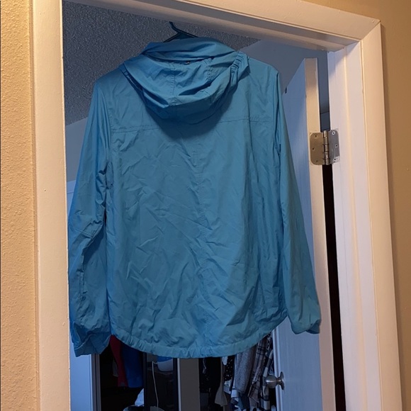 Patagonia Lightweight Jacket - Picture 2 of 3